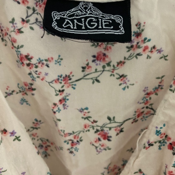 Angie Large Romantic Floral Romper With Shorts/Dress In Back - Picture 2 of 7